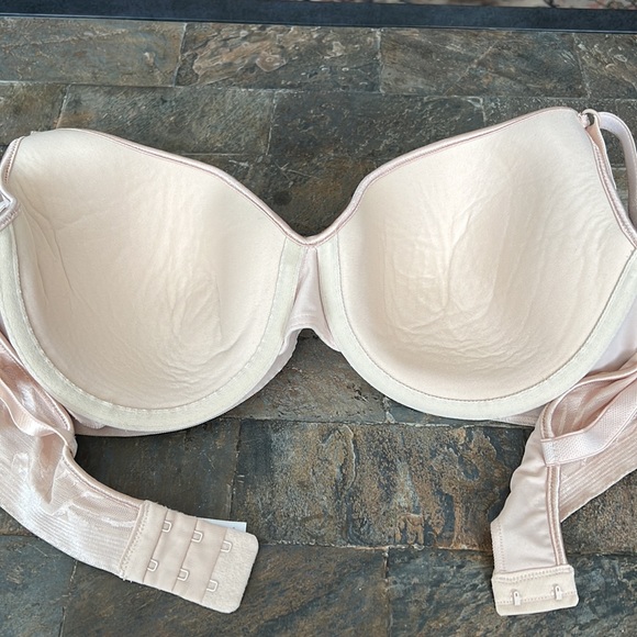Bra Vanity Fair 36D - Picture 2 of 5